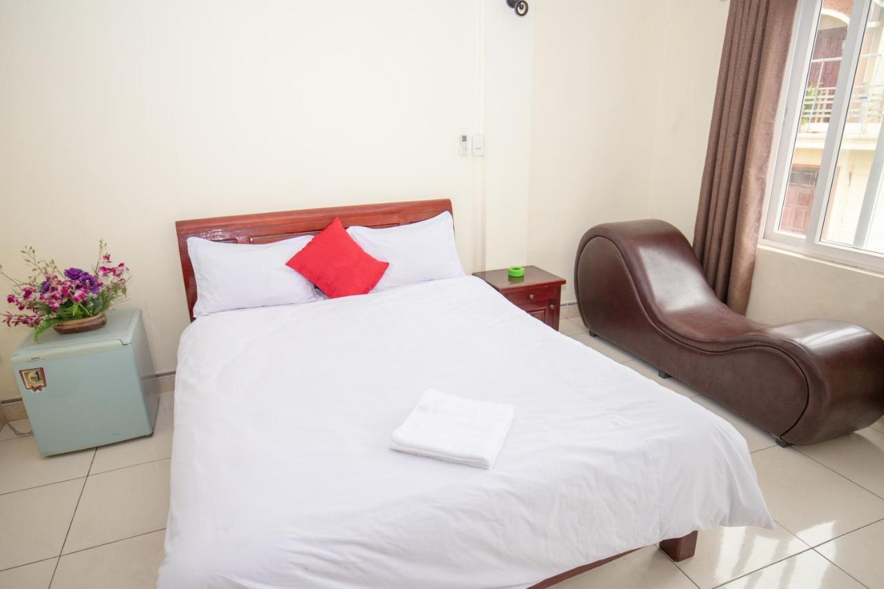 Ngoc Ha Hotel 2 ไฮฟอง ภายนอก รูปภาพ